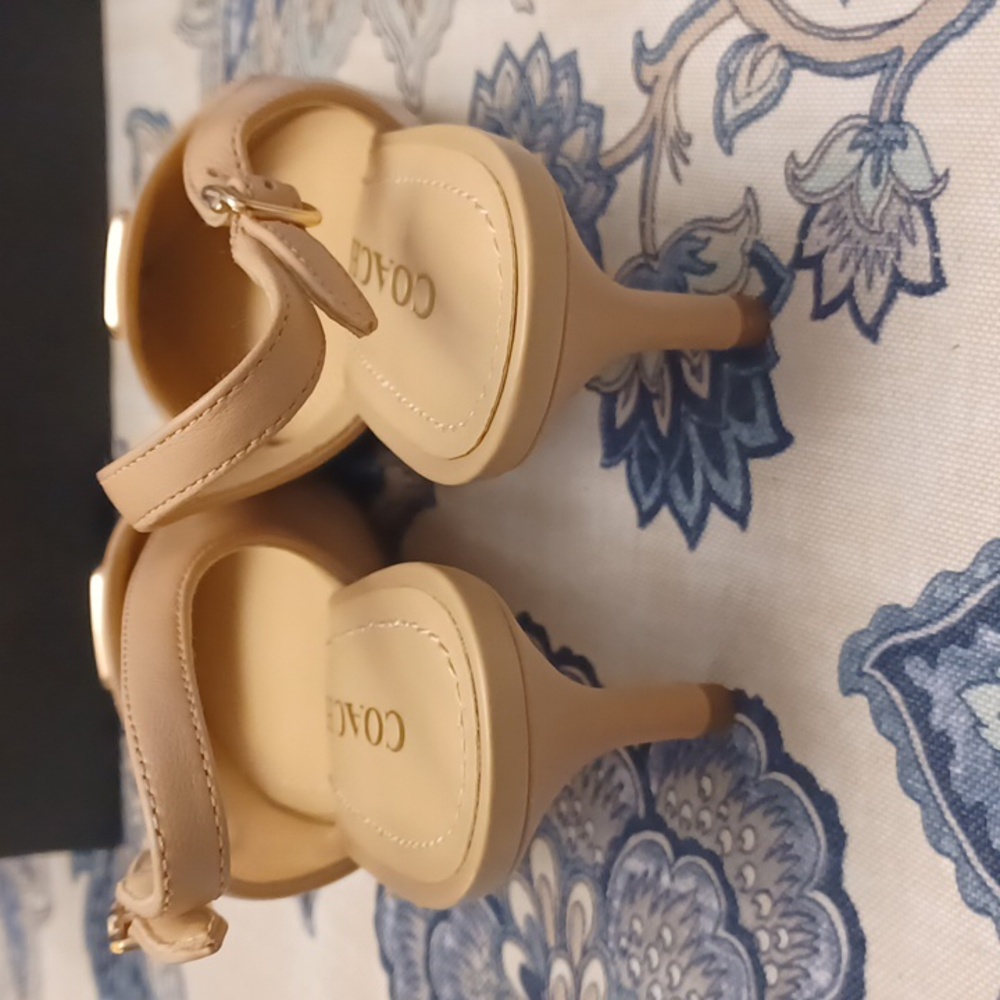 New Coach Jillian Beachwood  Slingback Heels Great Neutral SZ 6.5B - Picture 15 of 16